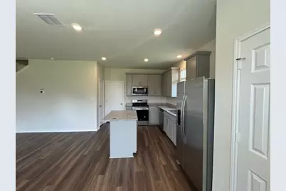 570 Papaya Drive, Buda, TX 78610 - Photo 8