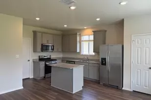 570 Papaya Dr, Buda, TX 78610 - Photo 6
