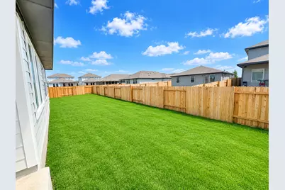 105 Fossil Drive, Kyle, TX 78640 - Photo 8