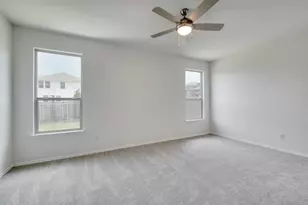 910 Yellow Ribbon Cove, Jarrell, TX 76537 - Photo 12