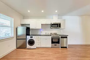 306 E 30th St, Austin, TX 78705 - Photo 12