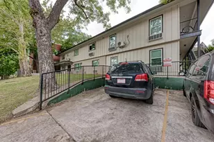 306 E 30th St, Austin, TX 78705 - Photo 1