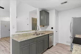 1015 E Yager Ln, Austin, TX 78753 - Photo 8