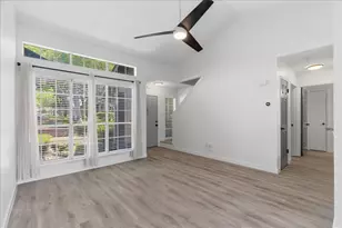 1015 E Yager Ln, Austin, TX 78753 - Photo 4