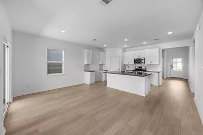 214 Crumpton Way, Hutto, TX 78634 - Photo 4