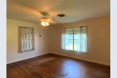 408 S Grimes Street, Giddings, TX 78942 - Photo 10