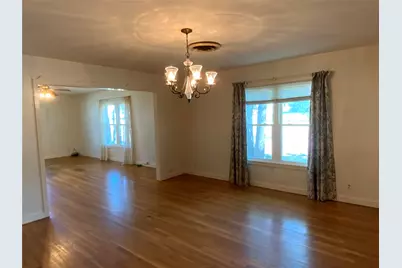 408 S Grimes Street, Giddings, TX 78942 - Photo 6