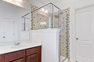 693 Spinnaker Loop, Kyle, TX 78640 - Photo 12