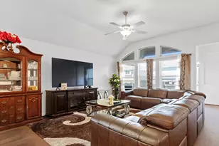 693 Spinnaker Loop, Kyle, TX 78640 - Photo 2