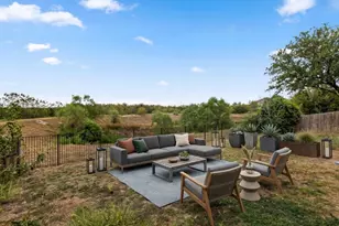 707 Liard River Rd, Hutto, TX 78634 - Photo 40