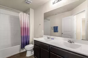 707 Liard River Rd, Hutto, TX 78634 - Photo 34
