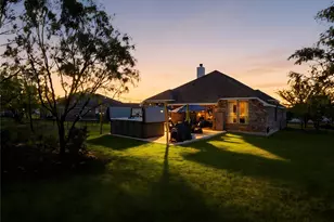 316 Raptor Beak Wy, Cedar Creek, TX 78612 - Photo 2