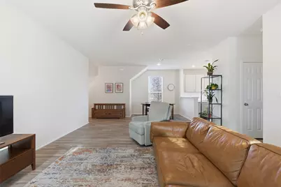 10411 Choctaw Print Way, Manor, TX 78653 - Photo 6