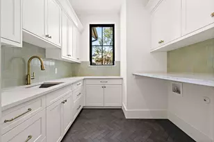 5906 Rickey Dr, Austin, TX 78757 - Photo 26