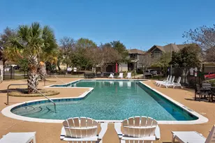 8601 Rock Pigeon Dr, Austin, TX 78729 - Photo 40