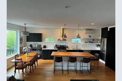 2109 Riverview Street #A, Austin, TX 78702 - Photo 6