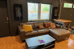 2109 Riverview St, Austin, TX 78702 - Photo 24