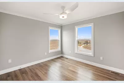 2025 Applewood Drive, Lockhart, TX 78644 - Photo 8