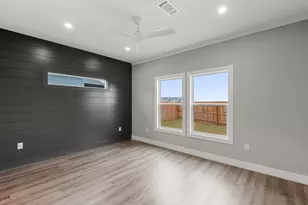 2025 Applewood Dr, Lockhart, TX 78644 - Photo 24