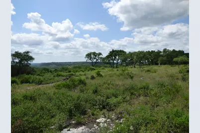 5771 Hilliard Road, San Marcos, TX 78666 - Photo 8
