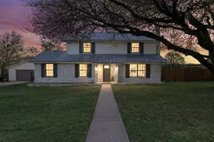 129 Ridgecrest Rd, Georgetown, TX 78628 - Photo 2