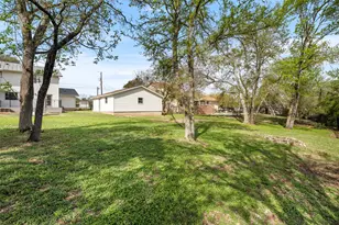 129 Ridgecrest Rd, Georgetown, TX 78628 - Photo 30