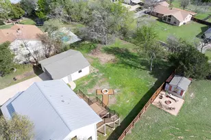 129 Ridgecrest Rd, Georgetown, TX 78628 - Photo 34