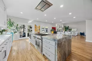 5600 Blueridge Ct, Austin, TX 78731 - Photo 16