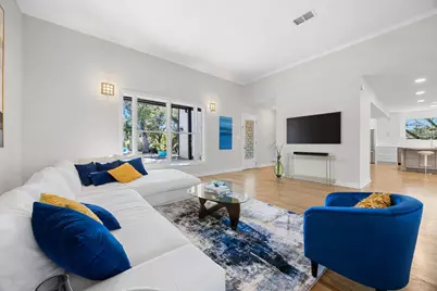 5600 Blueridge Court, Austin, TX 78731 - Photo 8