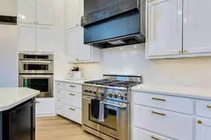 109 Dawn River Cove, Austin, TX 78732 - Photo 12