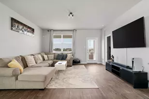 212 Apache Plum Dr, Kyle, TX 78640 - Photo 4