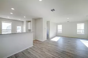 221 Cherry Vine Dr, Buda, TX 78610 - Photo 10