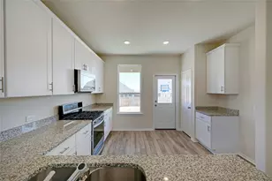 221 Cherry Vine Dr, Buda, TX 78610 - Photo 12