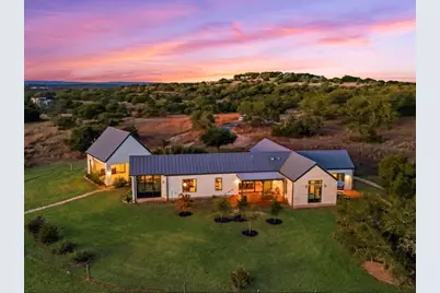 577 Cattle Creek Road, Johnson City, TX 78636 - Photo 2