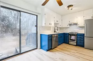 3004 Whisper Oaks Ln, Georgetown, TX 78628 - Photo 8