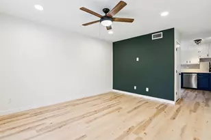 3004 Whisper Oaks Ln, Georgetown, TX 78628 - Photo 6