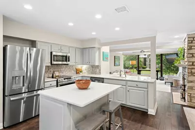 122 World Of Tennis Square #122, Lakeway, TX 78738 - Photo 10