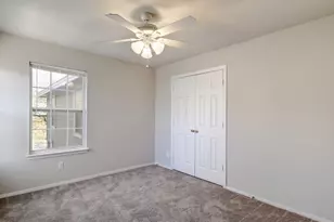 2206 Pennsylvania Ave, Austin, TX 78702 - Photo 14