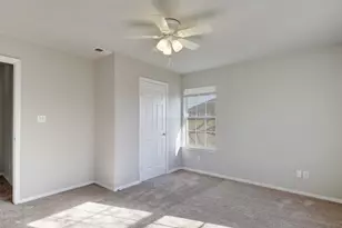 2206 Pennsylvania Ave, Austin, TX 78702 - Photo 20