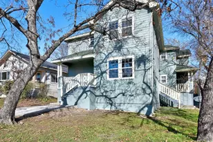 2206 Pennsylvania Ave, Austin, TX 78702 - Photo 1