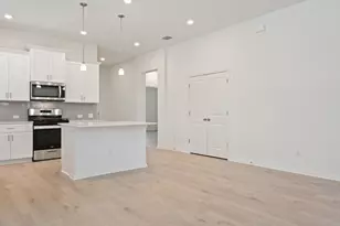 267 Tenny Ln, Kyle, TX 78640 - Photo 10