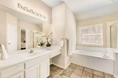 [Address not provided], Austin, TX 78749 - Photo 14