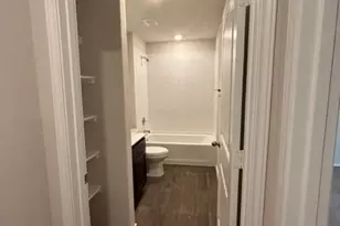 224 Rough Holw Cv, San Marcos, TX 78666 - Photo 8