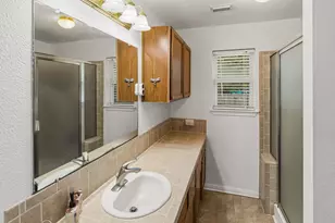 107 Turner Ln, Paige, TX 78659 - Photo 12