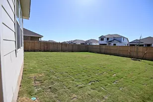 213 Magione St, Hutto, TX 78634 - Photo 18