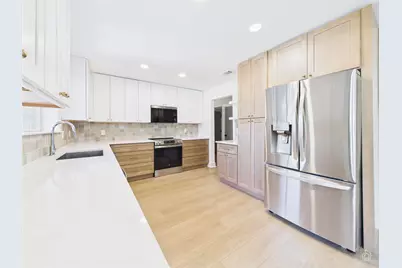 9400 Longvale Drive, Austin, TX 78729 - Photo 8