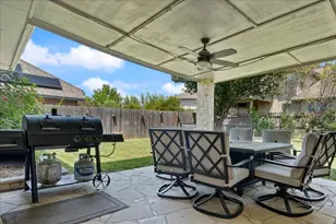 1505 Laurel Oak Loop, Round Rock, TX 78664 - Photo 16