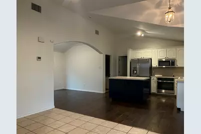 414 Summit Ridge Drive N, Point Venture, TX 78645 - Photo 4