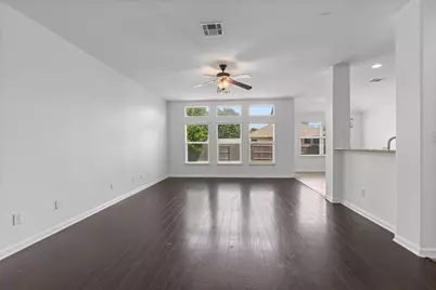 1049 Regency Lane, Round Rock, TX 78665 - Photo 4