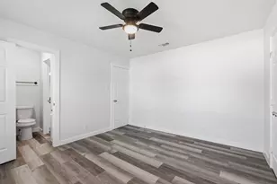 1911 Hearthside Dr, Austin, TX 78757 - Photo 26